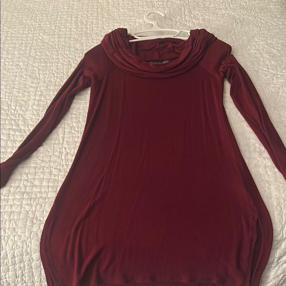 🌿Anthropologie matty Burgundy Long Sleeve sweater - size XS🌿